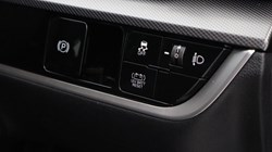 2025 (75) KIA SPORTAGE 1.6T GDi 207 HEV GT-Line 5dr Auto 5107023