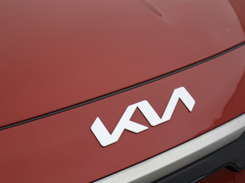 2023 (72) KIA NIRO 150kW 3 65kWh 5dr Auto 5097359