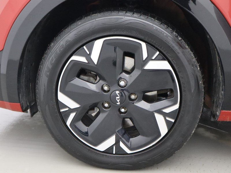 2023 (72) KIA NIRO 150kW 3 65kWh 5dr Auto 5097313