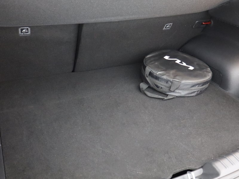 2023 (72) KIA NIRO 150kW 3 65kWh 5dr Auto 5097350