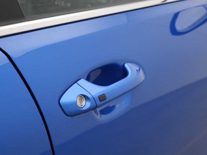 2023 (23) KIA RIO 1.0 T GDi 48V 118 GT-Line S 5dr 5197014