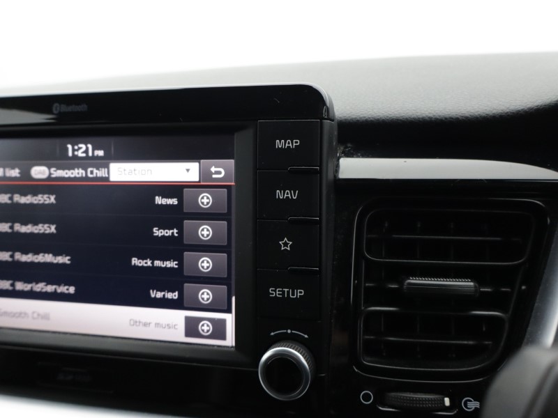 2018 (18) KIA STONIC 1.0T GDi First Edition 5dr 5187495