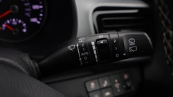 2018 (18) KIA STONIC 1.0T GDi First Edition 5dr 5187505