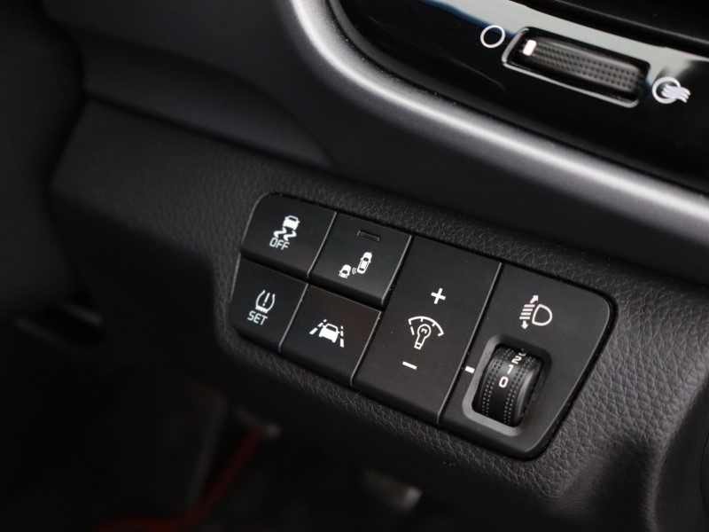 2018 (18) KIA STONIC 1.0T GDi First Edition 5dr 5187487