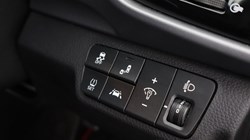 2018 (18) KIA STONIC 1.0T GDi First Edition 5dr 5187487