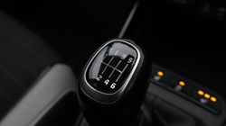 2018 (18) KIA STONIC 1.0T GDi First Edition 5dr 5187503