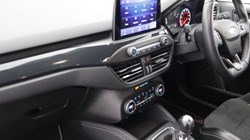 2021 (21) FORD FOCUS 2.0 EcoBlue 190 ST 5dr 5272648