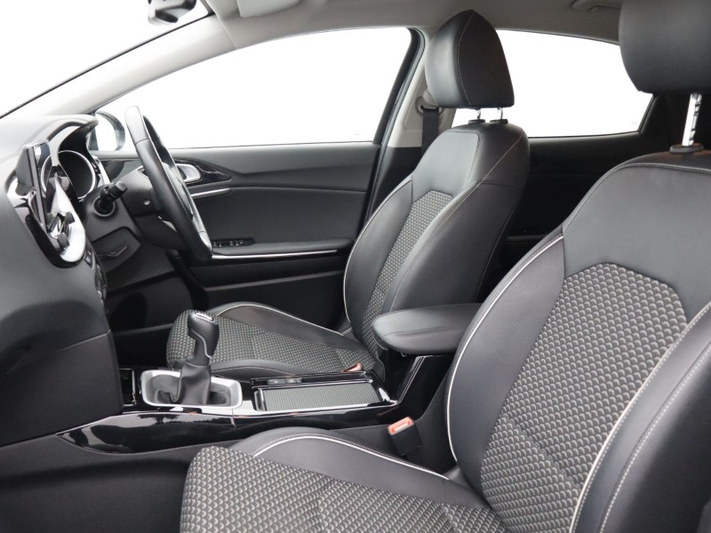 2022 (72) KIA XCEED 1.5T GDi ISG 3 5dr 5130935