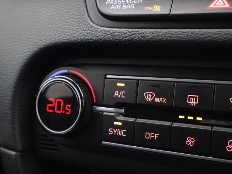 2022 (72) KIA XCEED 1.5T GDi ISG 3 5dr 5130965