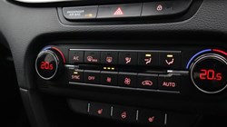 2022 (72) KIA XCEED 1.5T GDi ISG 3 5dr 5130964