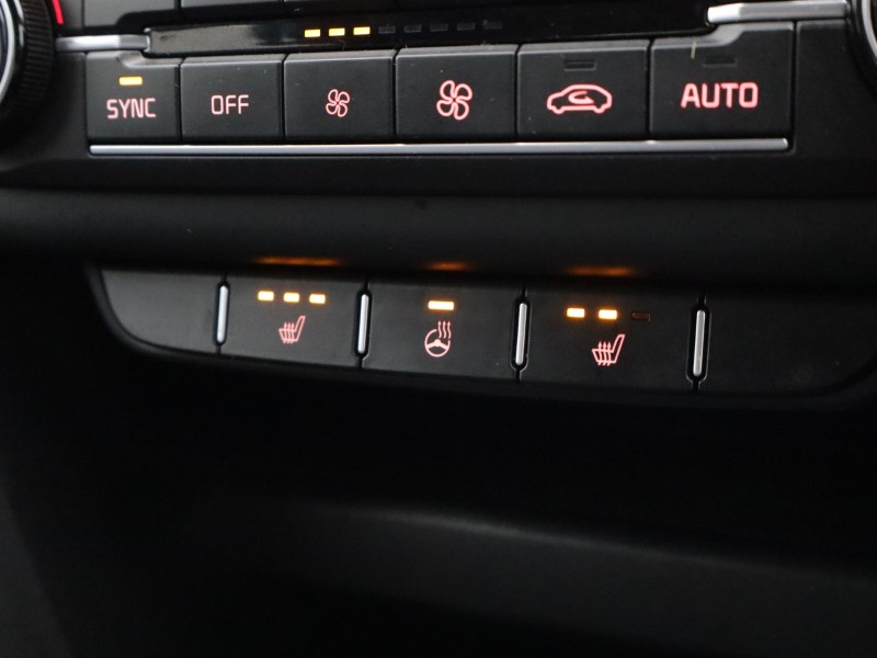 2022 (72) KIA XCEED 1.5T GDi ISG 3 5dr 5130966