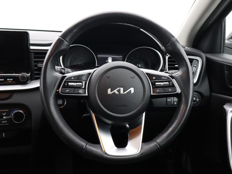 2022 (72) KIA XCEED 1.5T GDi ISG 3 5dr 5130947