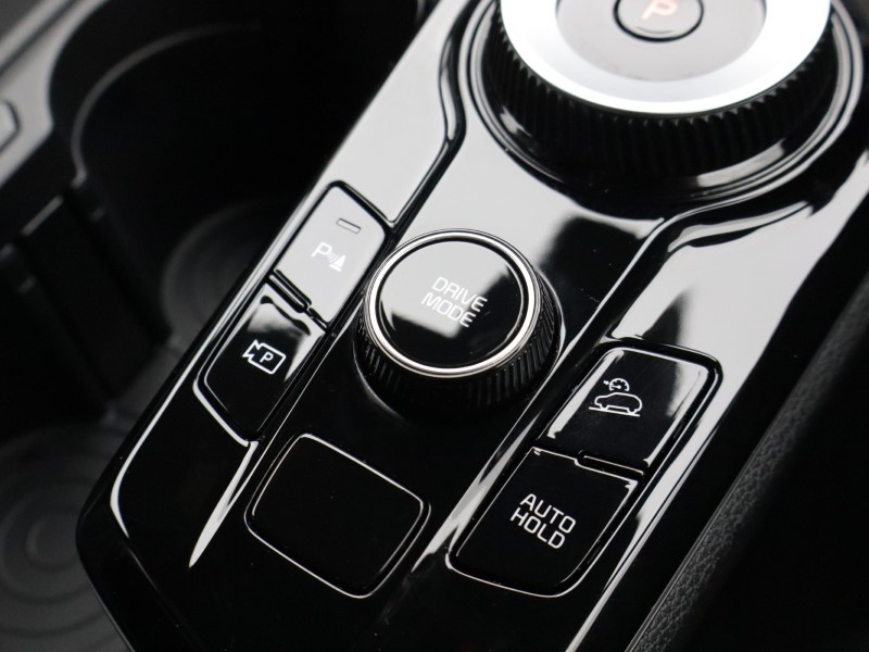 2025 (75) KIA SPORTAGE 1.6T GDi 207 HEV GT-Line 5dr Auto 5146824