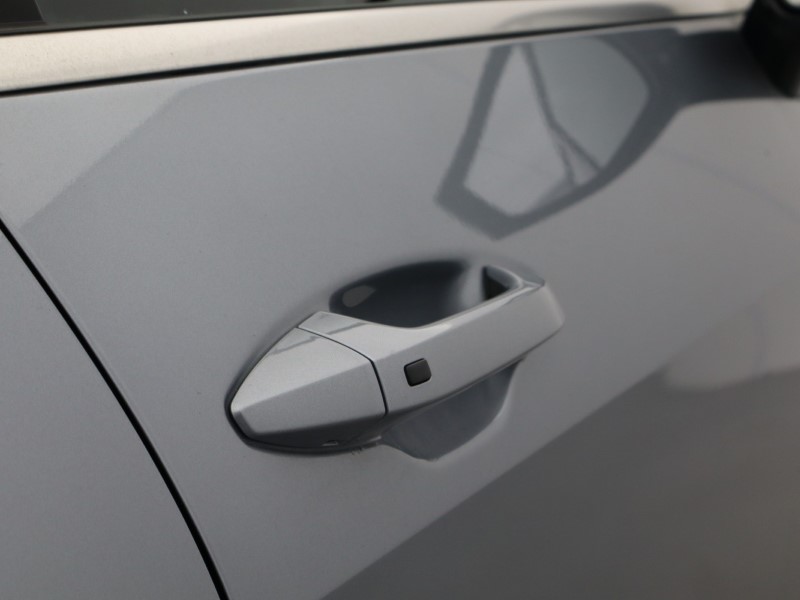 2025 (75) KIA SPORTAGE 1.6T GDi 207 HEV GT-Line 5dr Auto 5146806