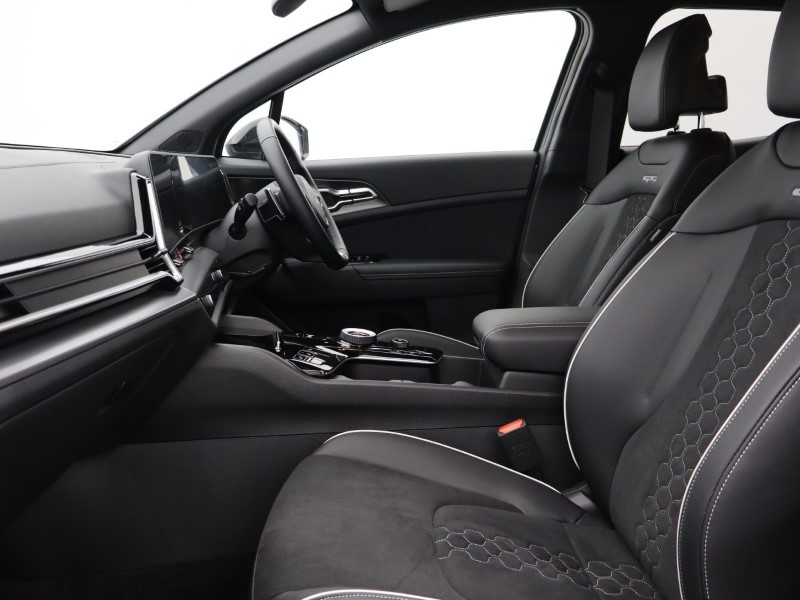 2025 (75) KIA SPORTAGE 1.6T GDi 207 HEV GT-Line 5dr Auto 5146790