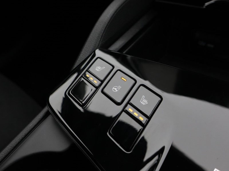 2025 (75) KIA SPORTAGE 1.6T GDi 207 HEV GT-Line 5dr Auto 5146821