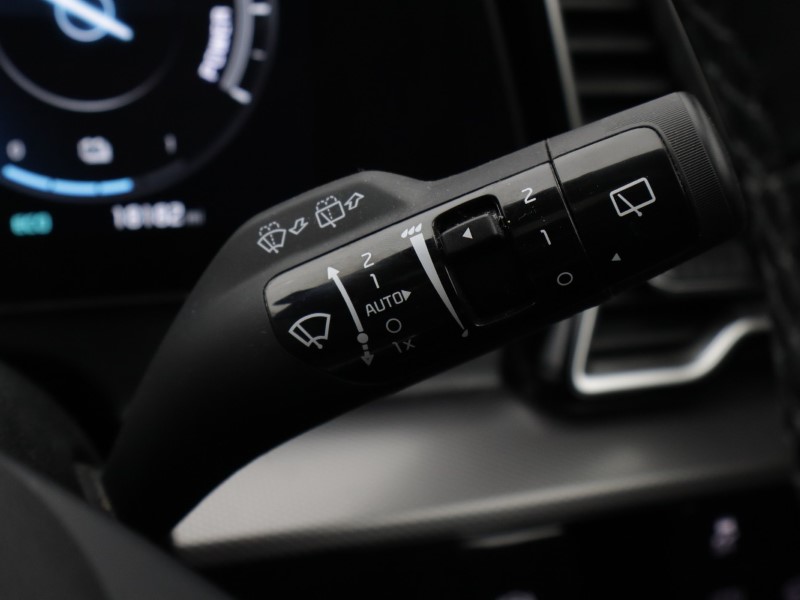 2023 (23) KIA SPORTAGE 1.6T GDi HEV GT-Line S 5dr Auto AWD 5188914