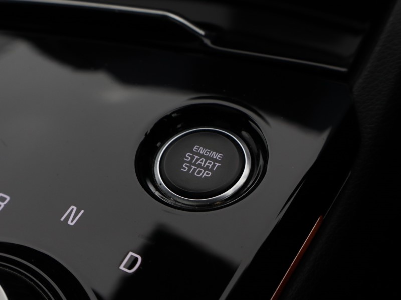 2023 (23) KIA SPORTAGE 1.6T GDi HEV GT-Line S 5dr Auto AWD 5188910