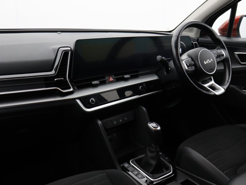 2022 (22) KIA SPORTAGE 1.6T GDi ISG Launch Edition 5dr 5168608