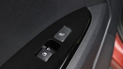 2022 (22) KIA SPORTAGE 1.6T GDi ISG Launch Edition 5dr 5168615