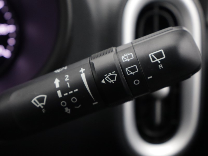 2024 (73) KIA PICANTO 1.0 X-Line S 5dr Auto 5210985