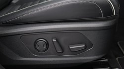 2024 (24) KIA SPORTAGE 1.6T GDi HEV GT-Line S 5dr Auto 5201581