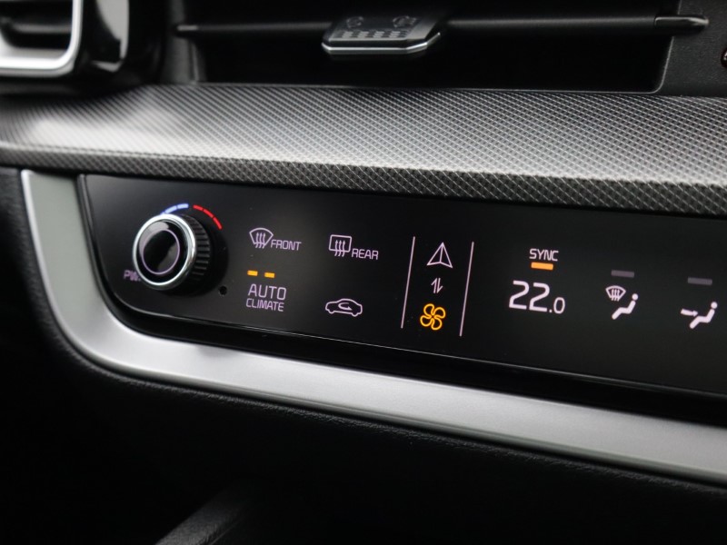 2024 (24) KIA SPORTAGE 1.6T GDi HEV GT-Line S 5dr Auto 5201594