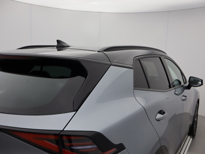 2024 (24) KIA SPORTAGE 1.6T GDi HEV GT-Line S 5dr Auto 5201609