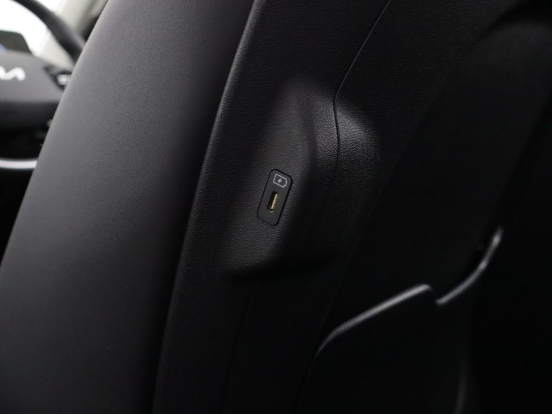 2024 (24) KIA EV6 166kW Air 77.4kWh 5dr Auto 5203726