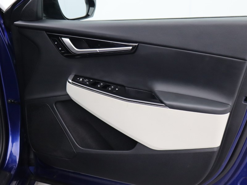 2023 (72) KIA EV6 236kW GT Line 77.4kWh 5dr AWD Auto 5203779