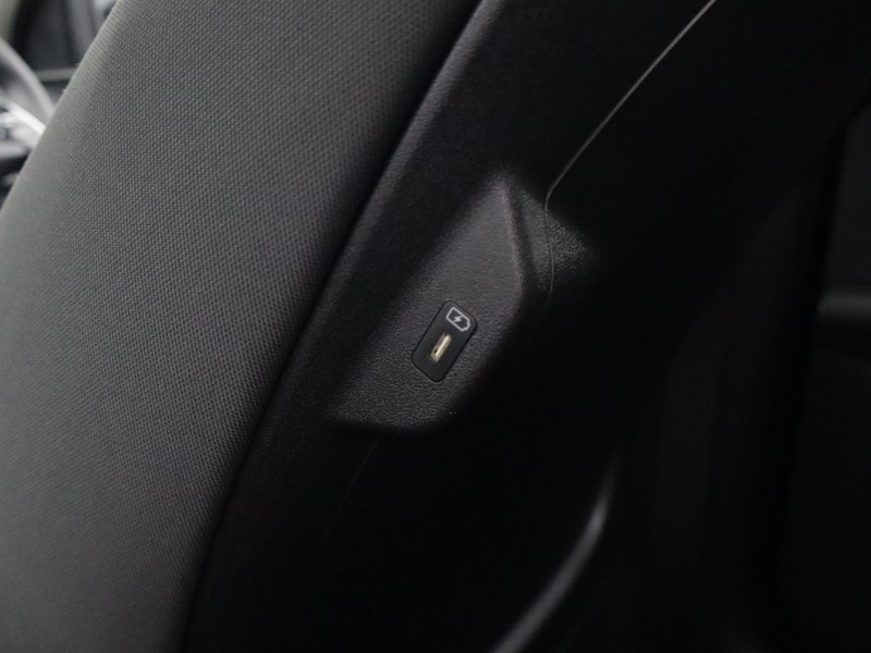 2025 (75) KIA NIRO 1.6 GDi 127 Hybrid 2 Nav 5dr DCT 5205424