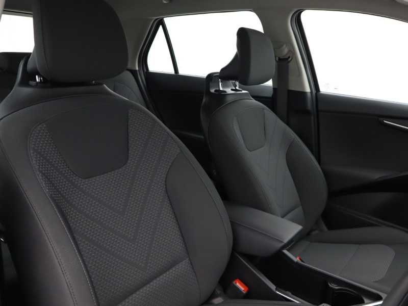 2025 (75) KIA NIRO 1.6 GDi 127 Hybrid 2 Nav 5dr DCT 5205434