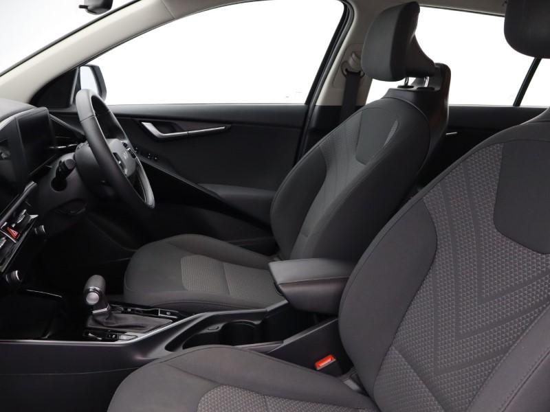 2023 (72) KIA NIRO 1.6 GDi Hybrid 2 5dr DCT 5205262