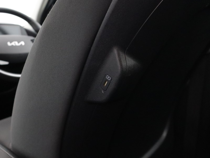 2023 (72) KIA NIRO 1.6 GDi Hybrid 2 5dr DCT 5205275