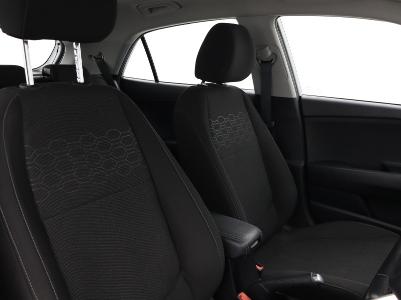 2019 (19) KIA RIO 1.4 2 5dr Auto [6 Speed] 5325043