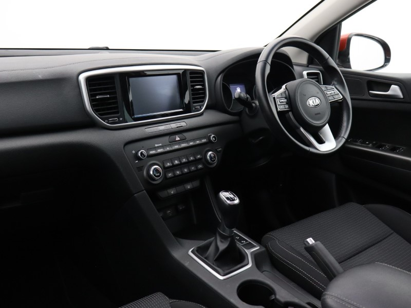 2018 (68) KIA SPORTAGE 1.6 CRDi ISG 2 5dr 5203125