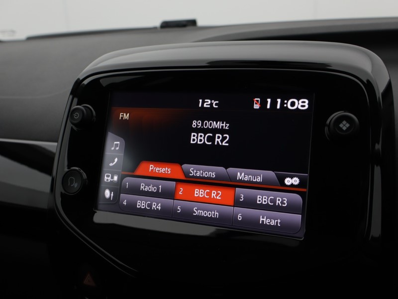 2021 (21) PEUGEOT 108 1.0 72 Collection 5dr 5197744