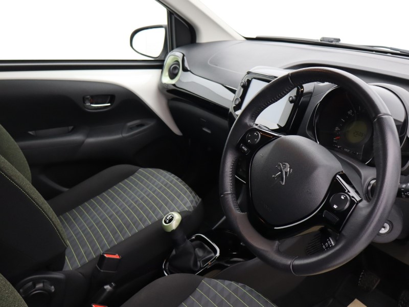 2021 (21) PEUGEOT 108 1.0 72 Collection 5dr 5197736