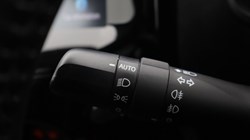 2021 (21) PEUGEOT 108 1.0 72 Collection 5dr 5197753