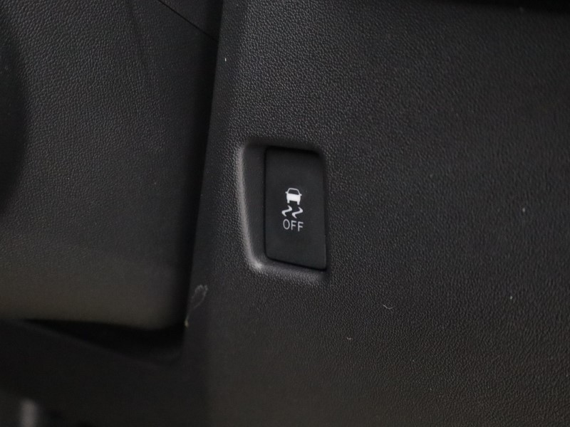 2021 (21) PEUGEOT 108 1.0 72 Collection 5dr 5197741