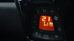 2021 (21) PEUGEOT 108 1.0 72 Collection 5dr 5197750