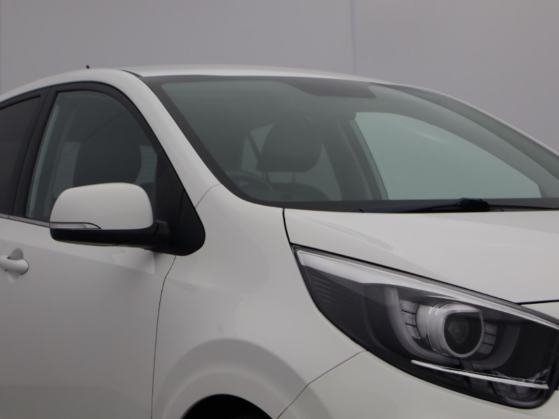 2018 (18) KIA PICANTO 1.0 GT-line 5dr 5208726