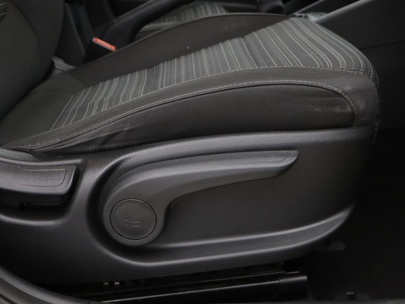 2023 (23) KIA STONIC 1.0T GDi 99 2 5dr 5210319