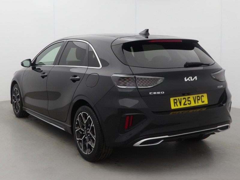 2025 (25) KIA CEED 1.5T GDi ISG 138 GT-Line 5dr DCT