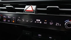 2025 (25) KIA NIRO 1.6 GDi 127 Hybrid 3 5dr DCT 5499568