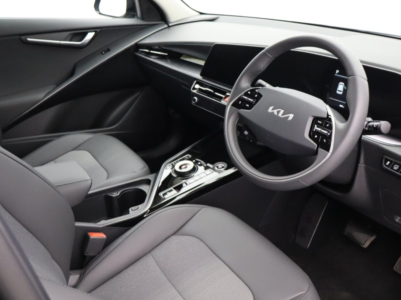 2025 (75) KIA NIRO 1.6 GDi 127 Hybrid 3 5dr DCT 5278561