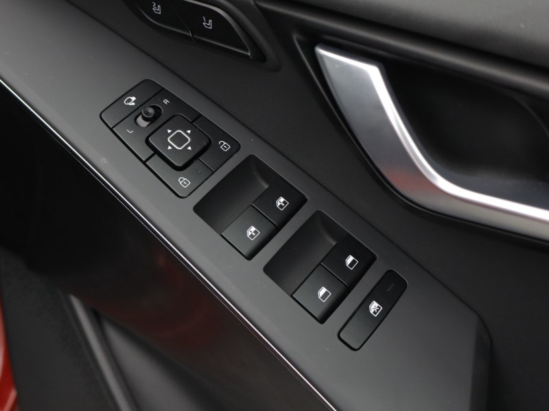 2023 (23) KIA NIRO 1.6 GDi Hybrid 4 5dr DCT 5288064