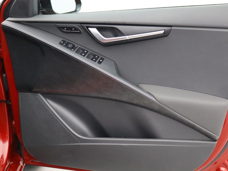 2023 (23) KIA NIRO 1.6 GDi Hybrid 4 5dr DCT 5288063