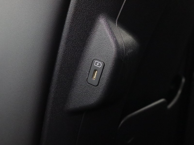 2024 (24) KIA NIRO 150kW 4 65kWh 5dr Auto 5290072