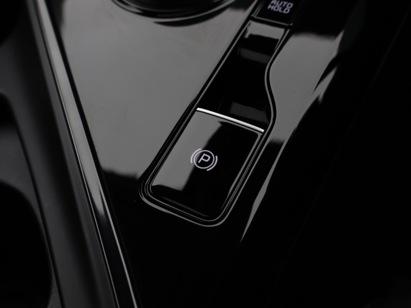 2024 (24) KIA NIRO 150kW 4 65kWh 5dr Auto 5290098